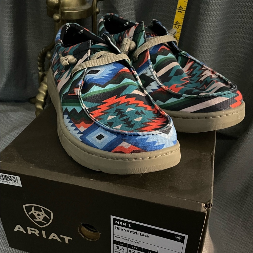 Ariat Mens Size 9.5 Hilo Stretch Lace Multi Aztec Print